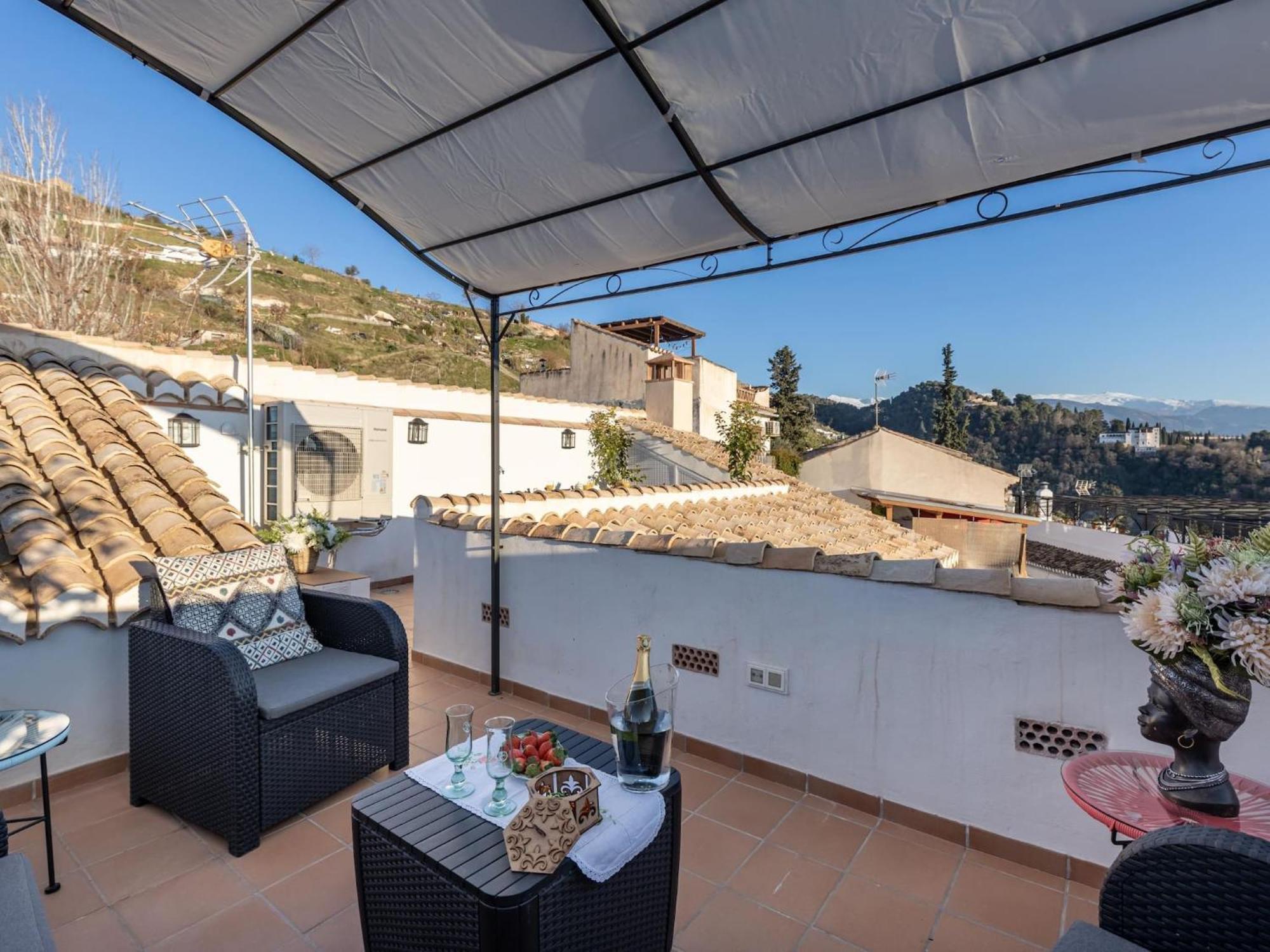 Вілла Luxury Alhambra Penthouse Collection Sacromonte Гранада Екстер'єр фото